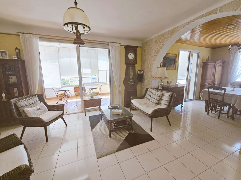 Maison MOUGINS (06250) FLASHIMMO