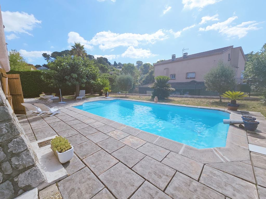 Maison MOUGINS (06250) FLASHIMMO