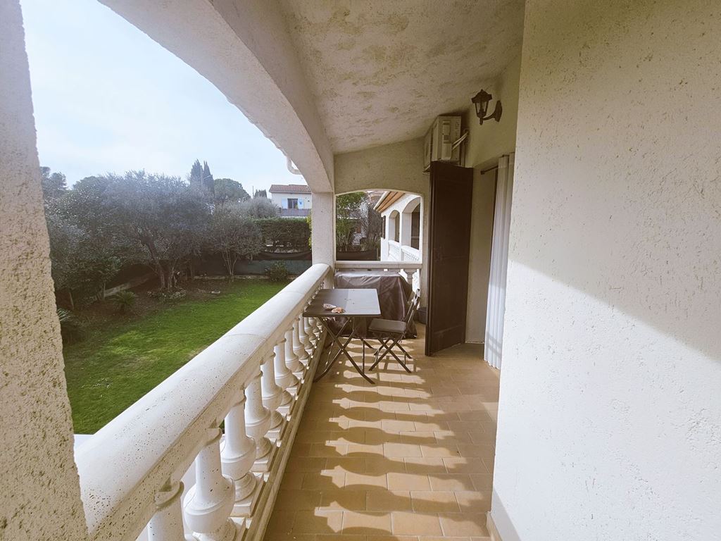 Appartement LA ROQUETTE SUR SIAGNE (06550) FLASHIMMO