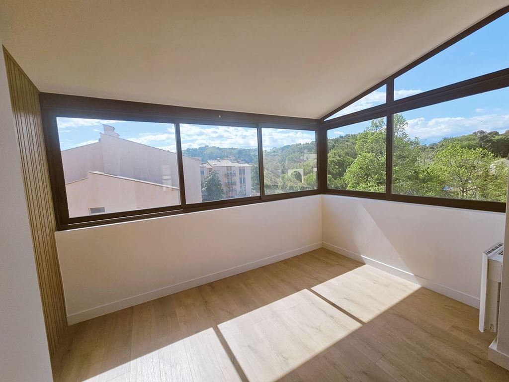 Appartement MOUGINS (06250) FLASHIMMO