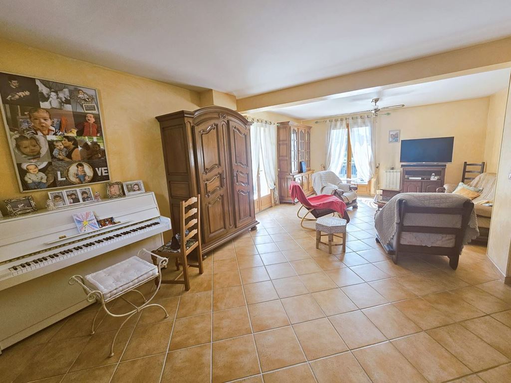 Maison MOUGINS (06250) FLASHIMMO